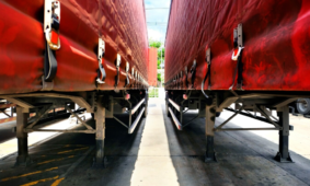 Alege siguranta in transport: prelata camion